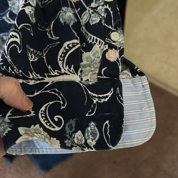 Chaps Floral No Iron Shirt - Picture 8 of 8